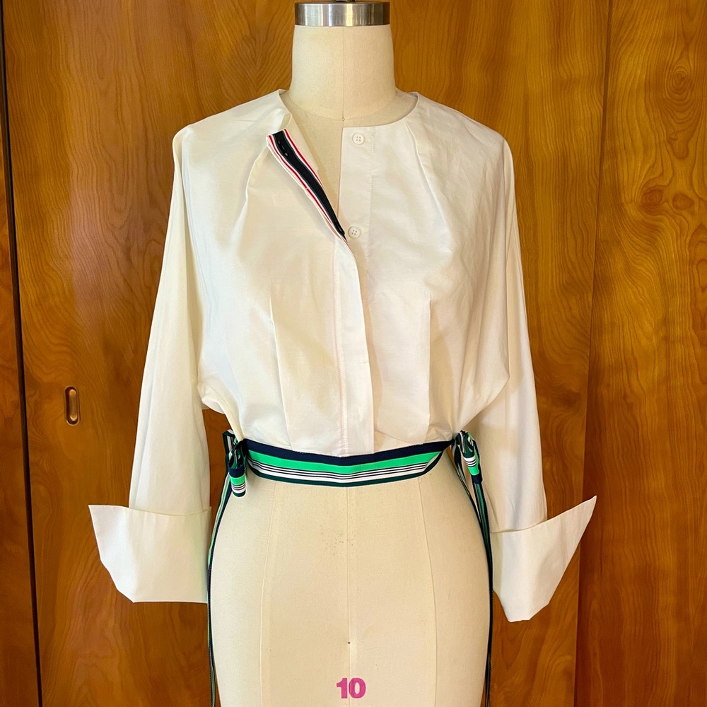 DIANE VON FURSTENBERG Striped Tie-Side Cropped Shirt.